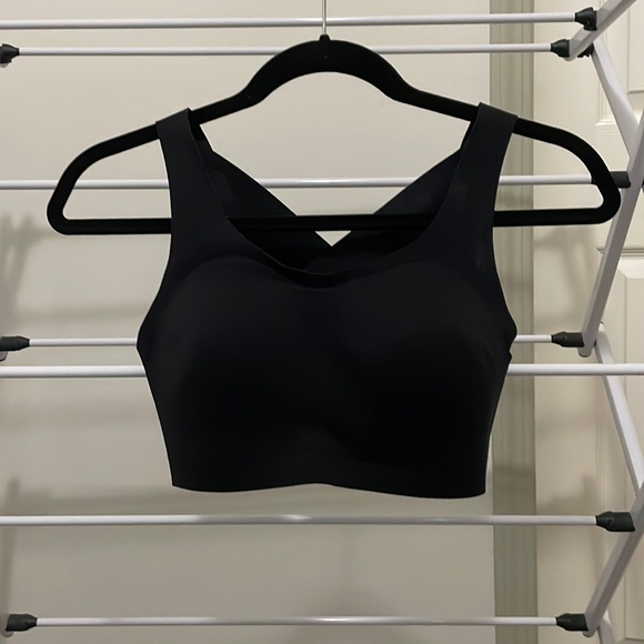 Lululemon enlite sports bra - Picture 1 of 2